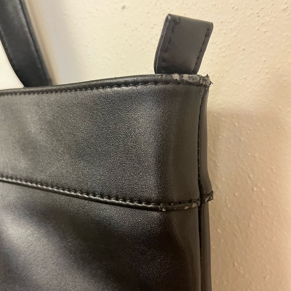 Karl Lagerfeld Black Tote Bag with Bow Detail - Picture 9 of 14